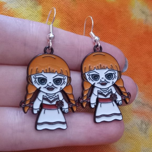 Handmade ANNABELLE DOLL Horror Earrings - Picture 5 of 6